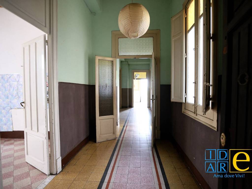 Appartamento a Palermo in Via Santa Rosalia, 7 - Foto 2