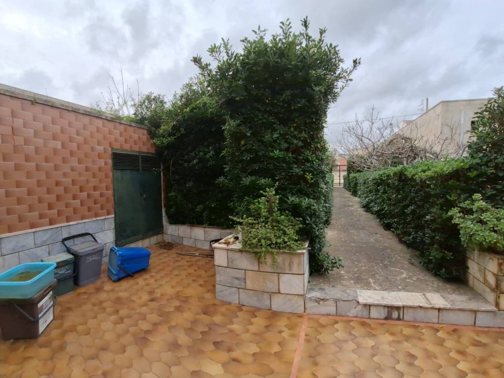 Villa a Lizzanello in Via Andrea Doria - Foto 4