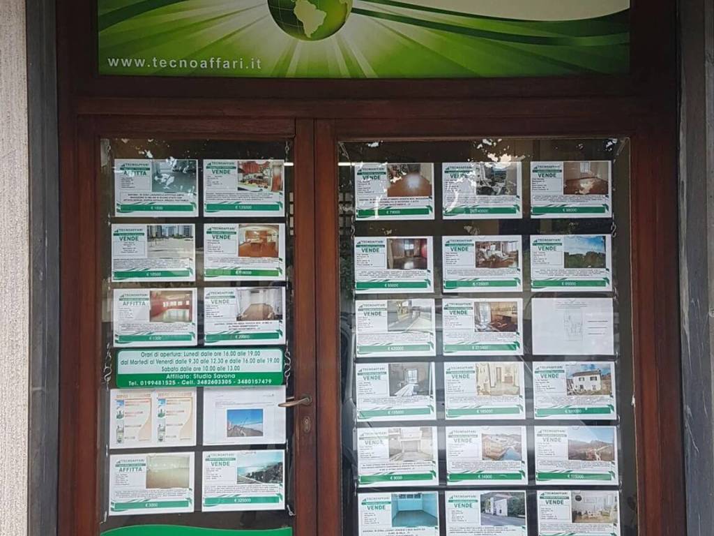 Box / garage a Savona in Via San Francesco d'Assisi - Foto 4