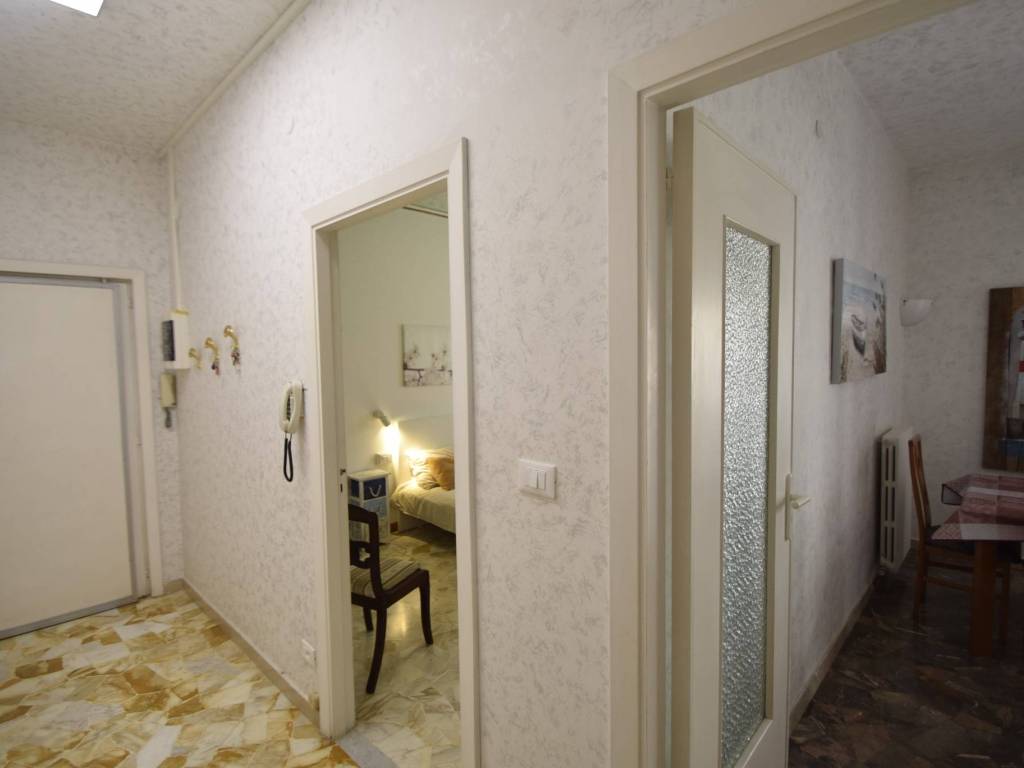 Appartamento a Spotorno in Via delle Strette, 28 - Foto 2
