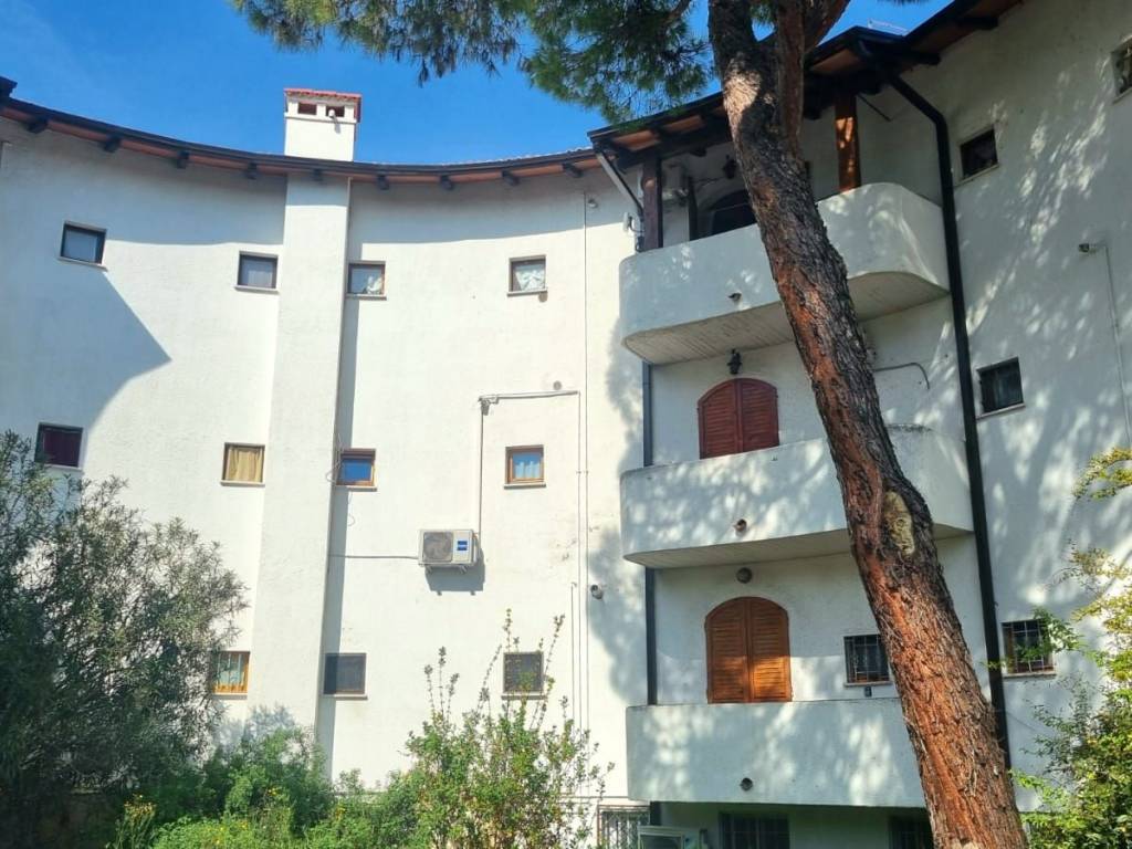 Appartamento a Peschiera del garda in Via Milano, 57 - Foto 3