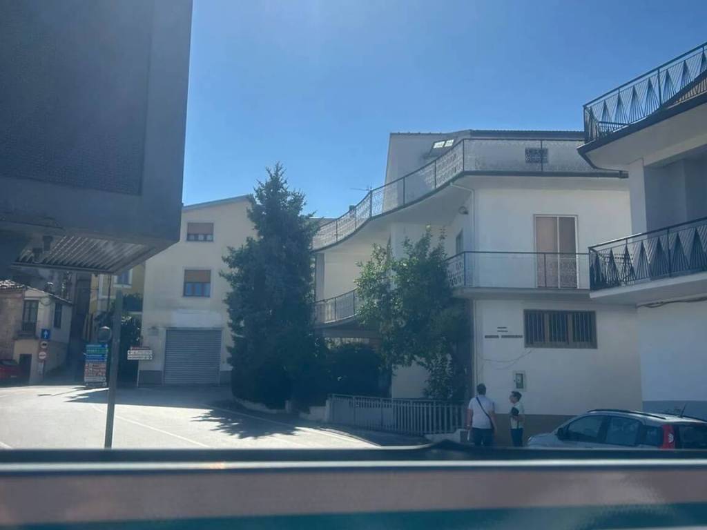 Villa a Rotonda in Via Roma S.N.C. - Foto 4