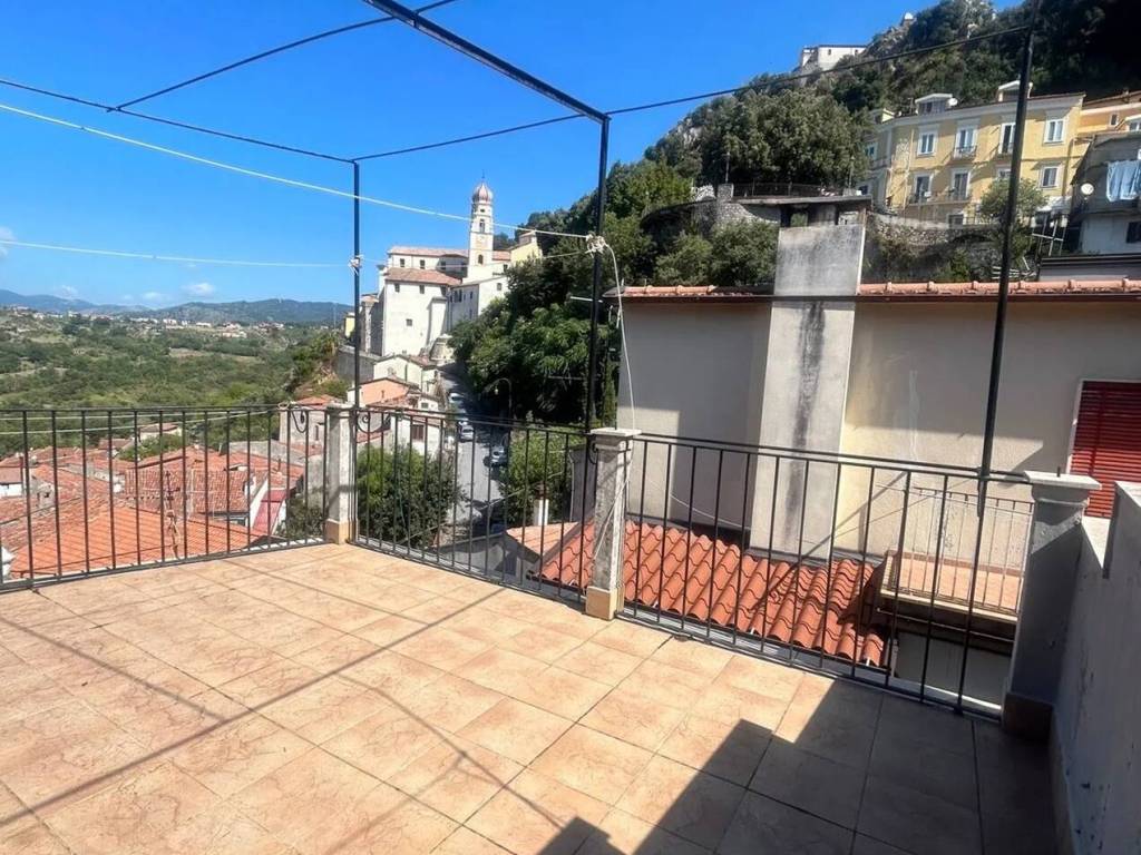 Appartamento a Lauria in Via Giovanni Da Procida S.N.C. - Foto 2