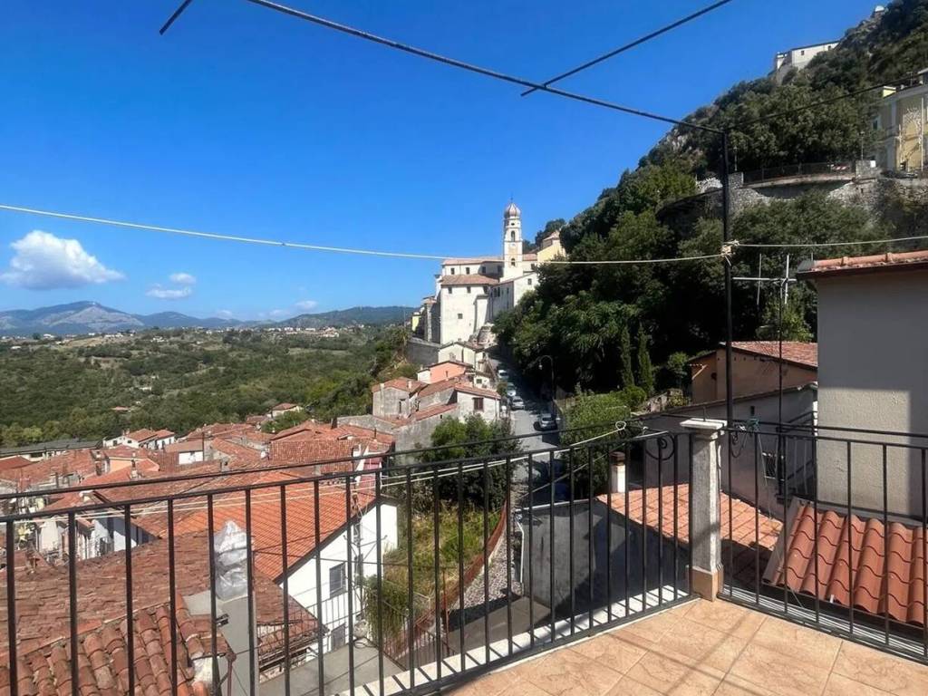 Appartamento a Lauria in Via Giovanni Da Procida S.N.C. - Foto 3