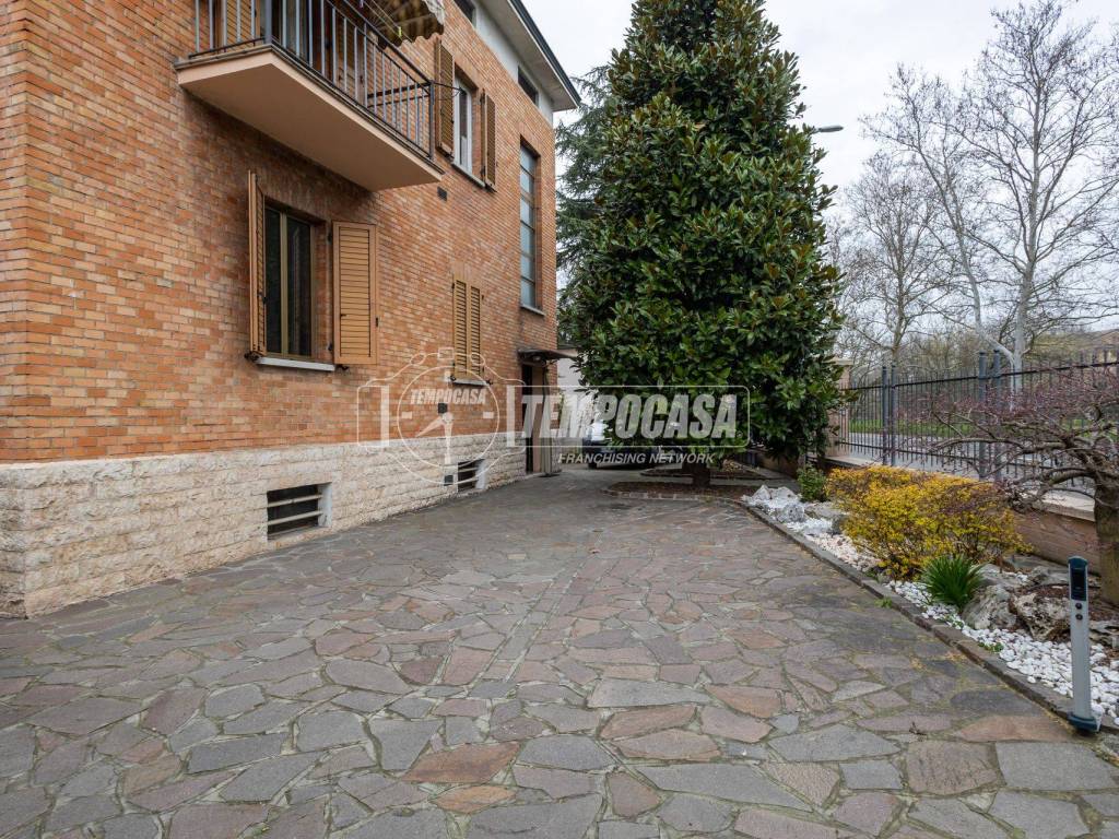 Casa indipendente a Reggio emilia in Via Nicolò Copernico 4 - Foto 5