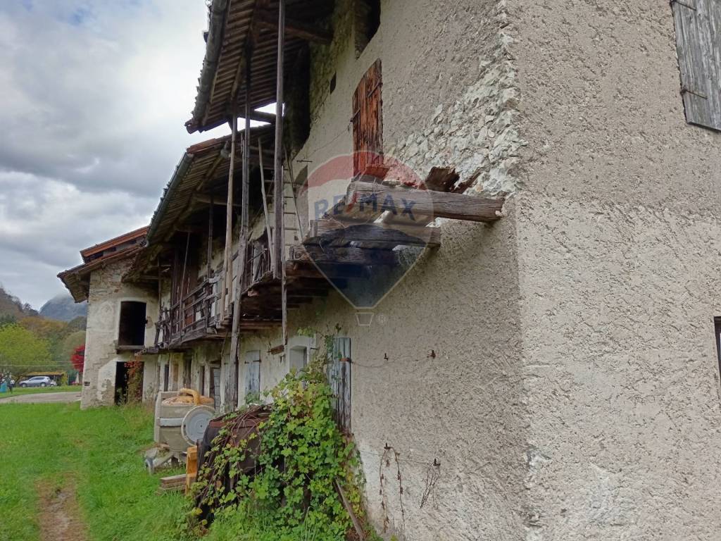 Casa indipendente a Feltre in Via Celarda - Foto 3