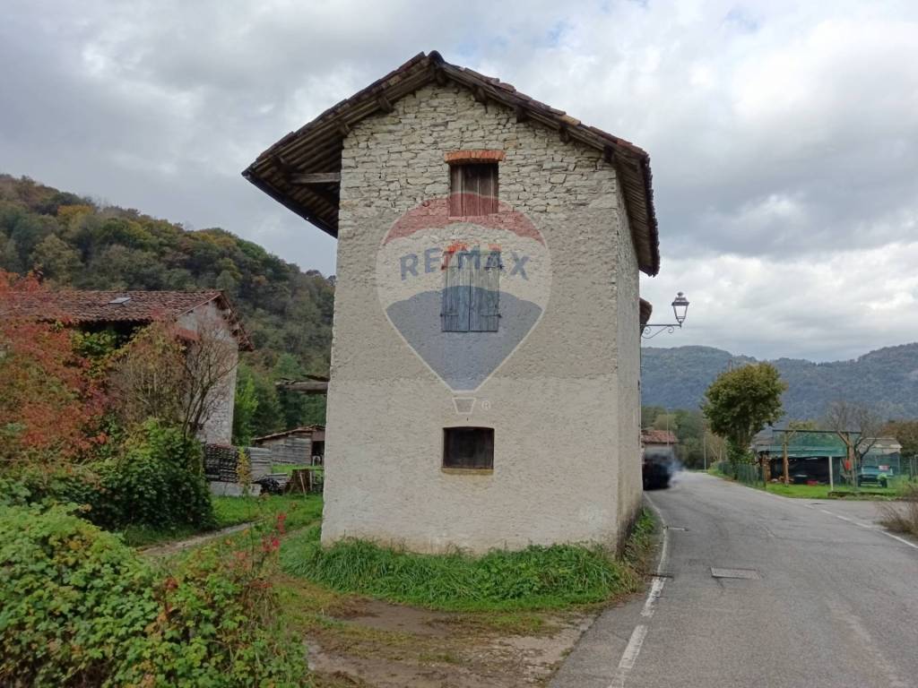 Casa indipendente a Feltre in Via Celarda - Foto 4