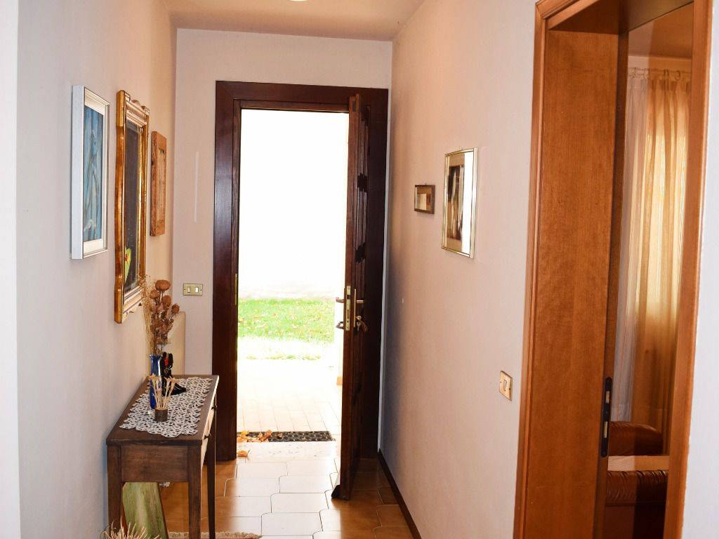 Villa a Resiutta in Via Romana, 19 - Foto 3