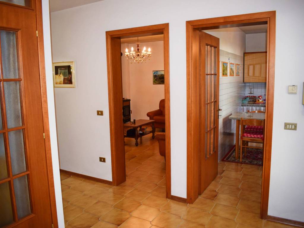 Villa a Resiutta in Via Romana, 19 - Foto 4