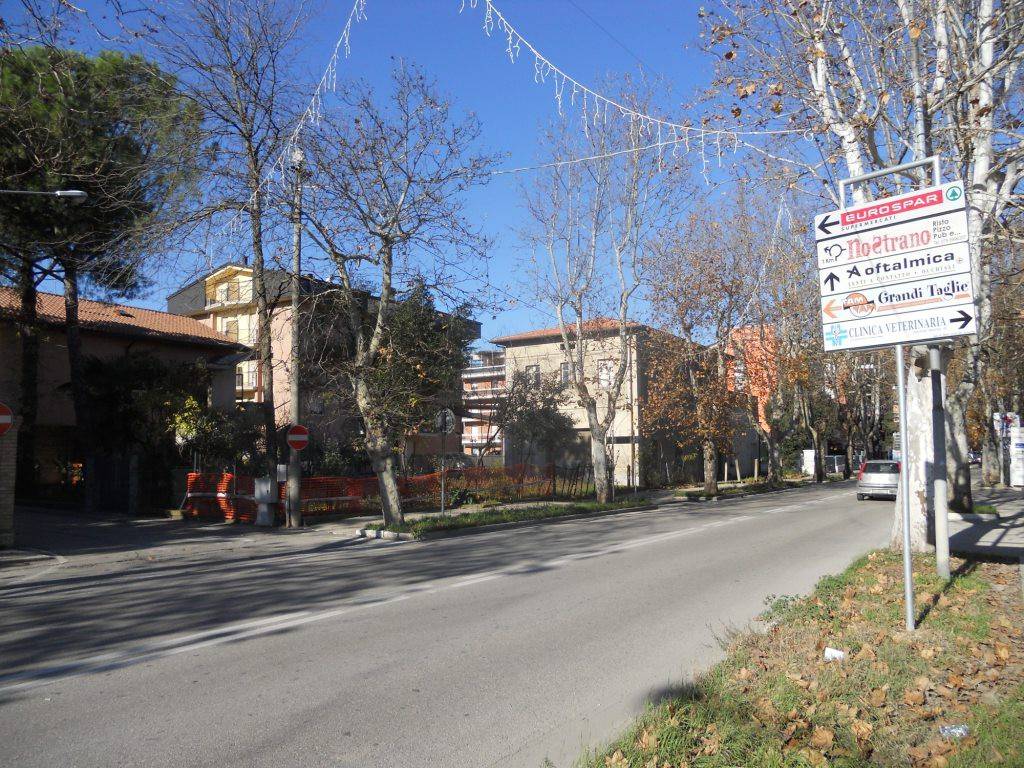 Palazzo / stabile a Perugia in Via Alessandro Manzoni - Foto 4