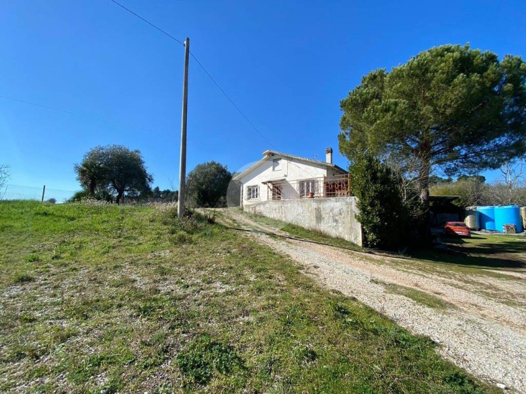 Rustico / casale a Sant'elpidio a mare in Strada Mostrapiedi 1 - Foto 3