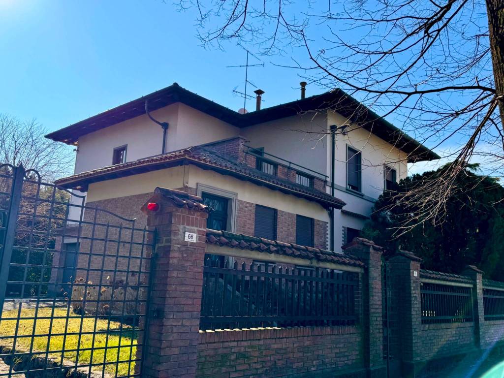 Villa a Cividale del friuli in Viale Libertà, 64 - Foto 3