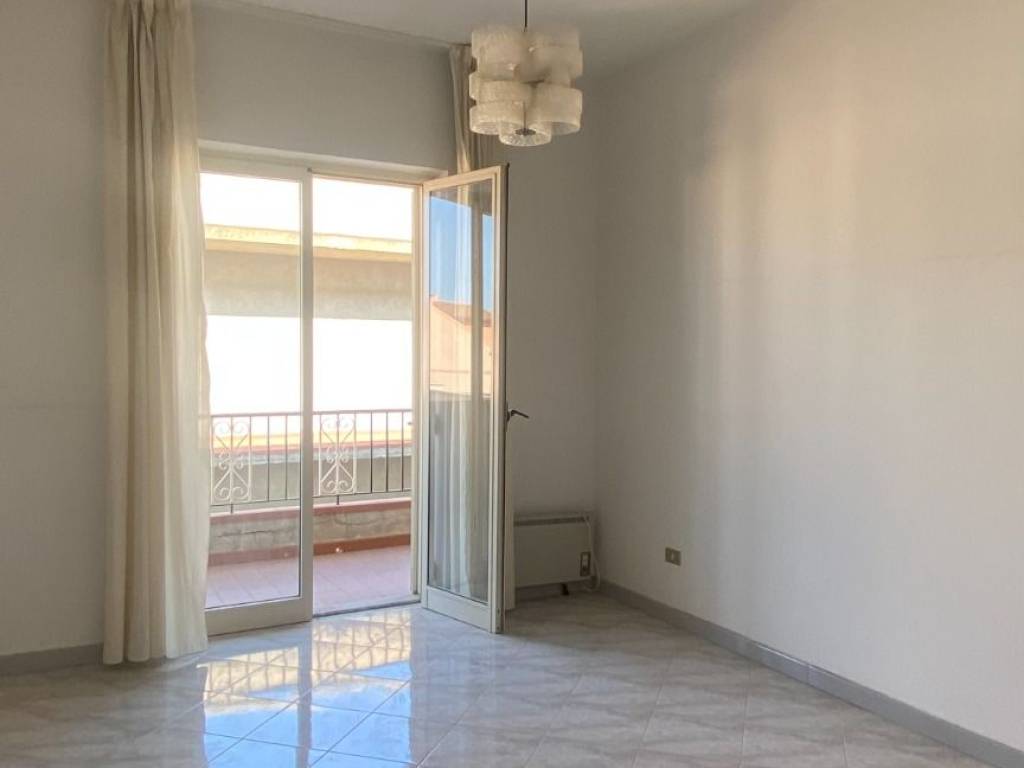 Appartamento a Melito di porto salvo in Viale della Libertà, 29 - Foto 4