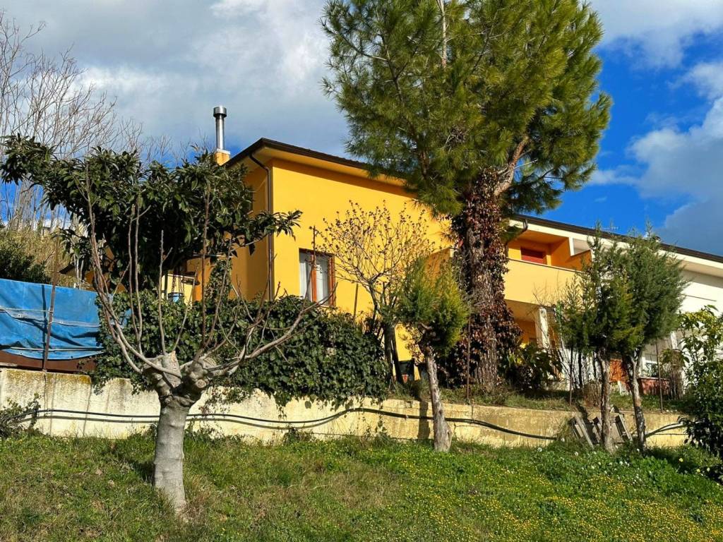 Villa a Atri in Via Edoardo Brizio, 1 - Foto 3