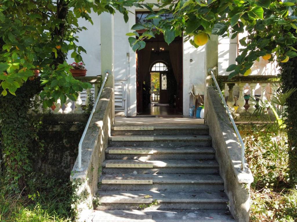 Villa a Gorizia in Via Adelaide Ristori, 26 - Foto 2