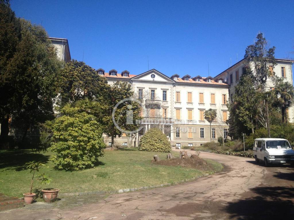 Palazzo / stabile a Verbania in Via alla Piana - Foto 2