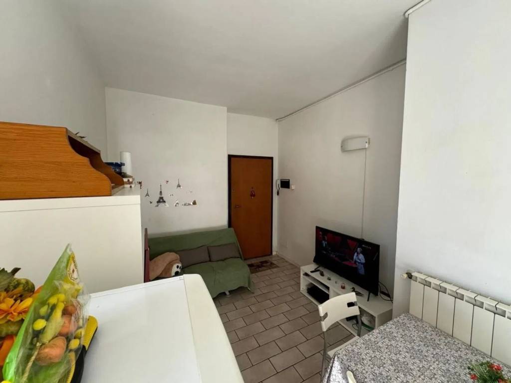 Appartamento a Pontedera in Via Don Giovanni Minzoni, 39 - Foto 2