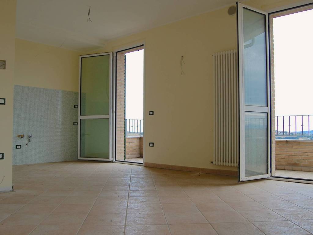 Palazzo / stabile a San costanzo in Strada del Bagnolo - Foto 3