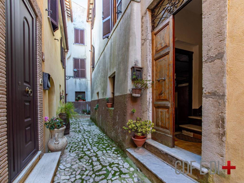 Casa indipendente a Salisano in Via Archi - Foto 2