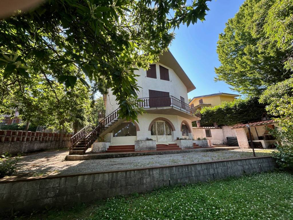 Villa a Marliana in Via Renaio - Foto 2