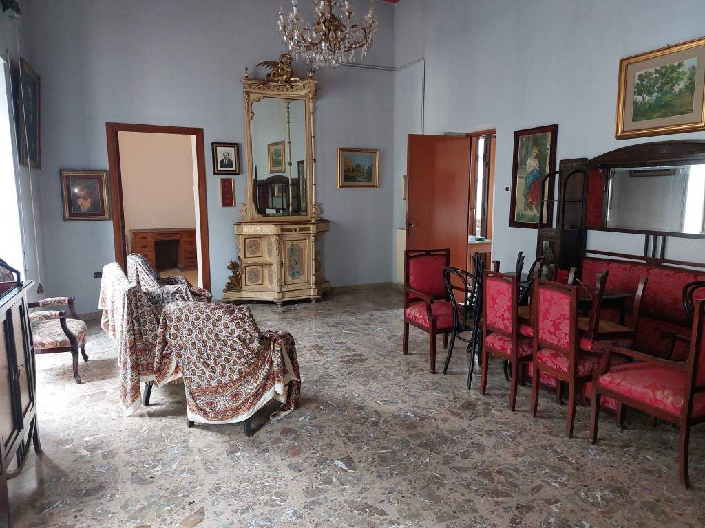 Appartamento a Catanzaro in Via Vincenzo De Grazia, 9 - Foto 3