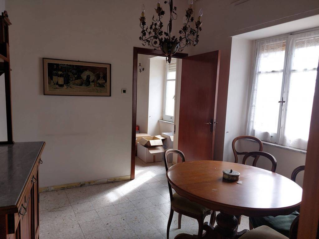 Appartamento a Catanzaro in Via Vincenzo De Grazia, 9 - Foto 4