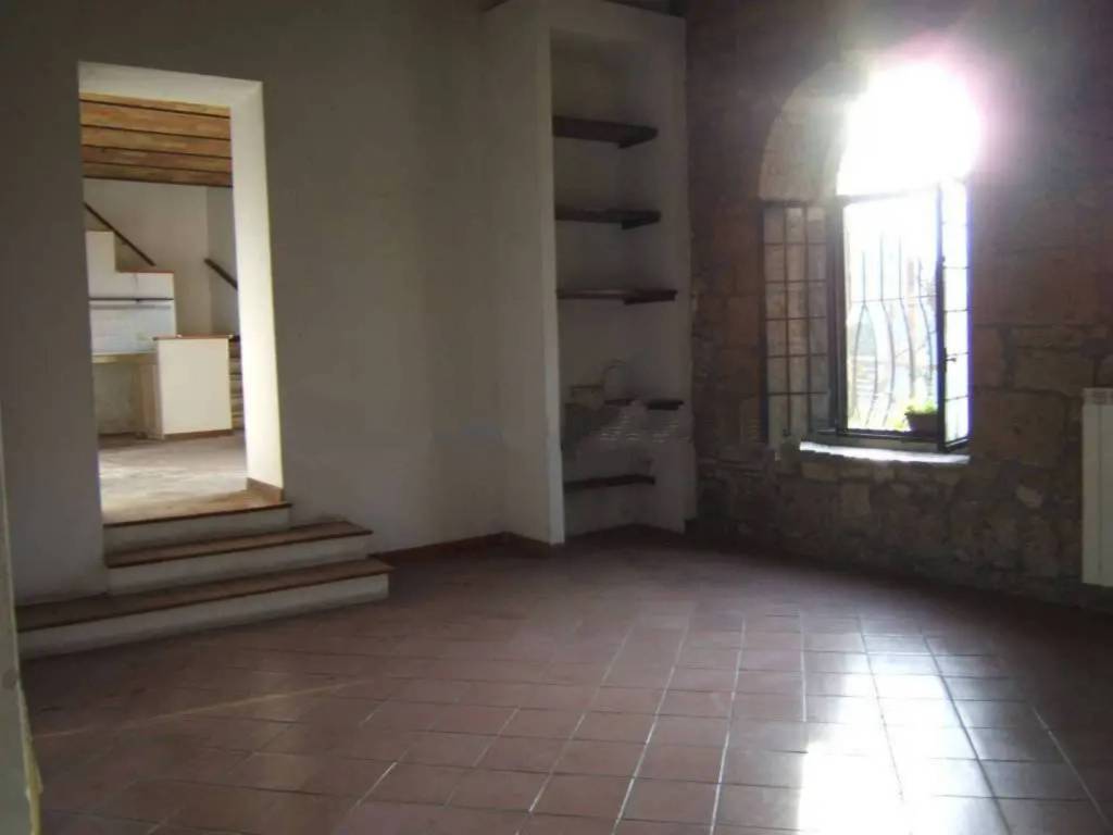 Rustico / casale a Pitigliano in Via dell'Unità d'Italia - Foto 4