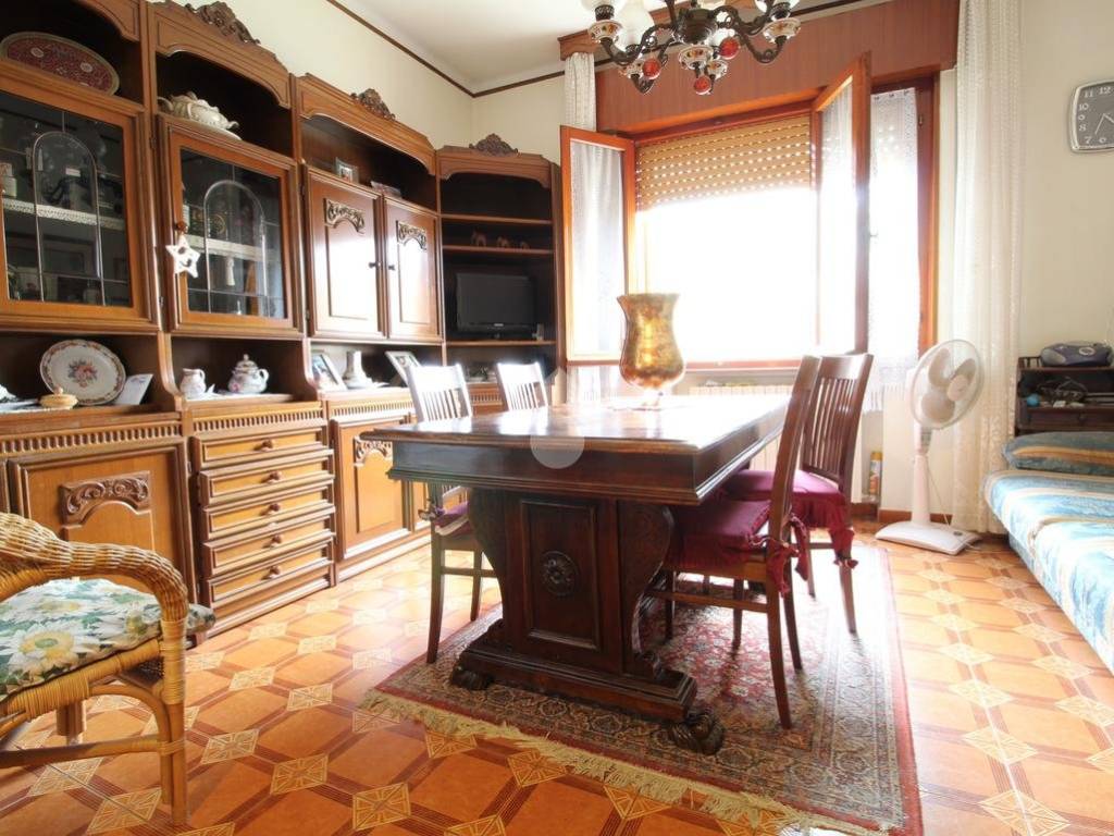 Villa a Suzzara in Via D. Galimberti, 40 - Foto 2