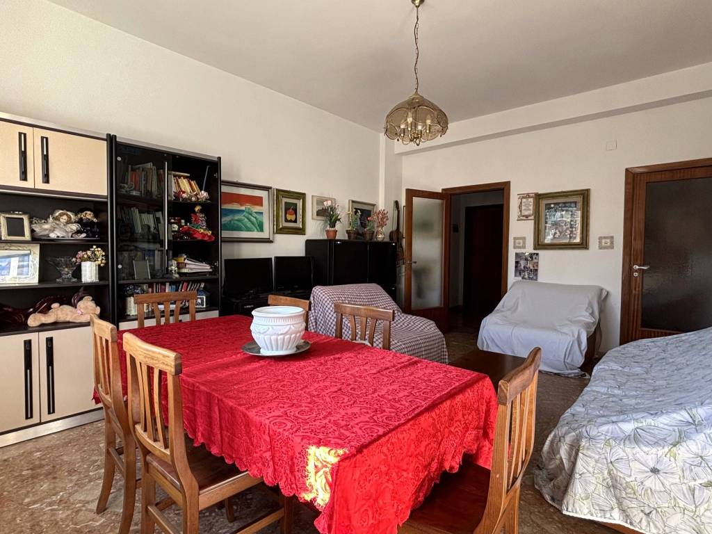 Appartamento a Pescara in Viale Guglielmo Marconi, 270 - Foto 2