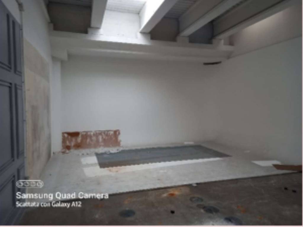 Immobile a Marcianise in strada SS 87 Rotatoria Sannitica snc - Foto 2