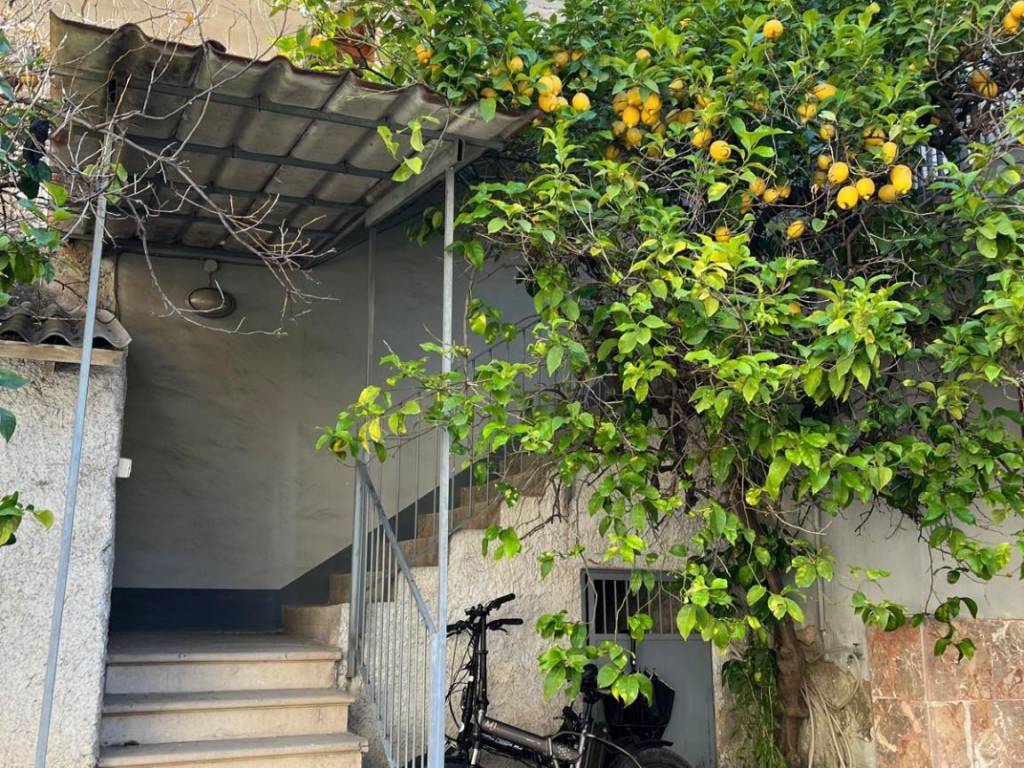Appartamento a Lusciano in Via Costanzo - Foto 4