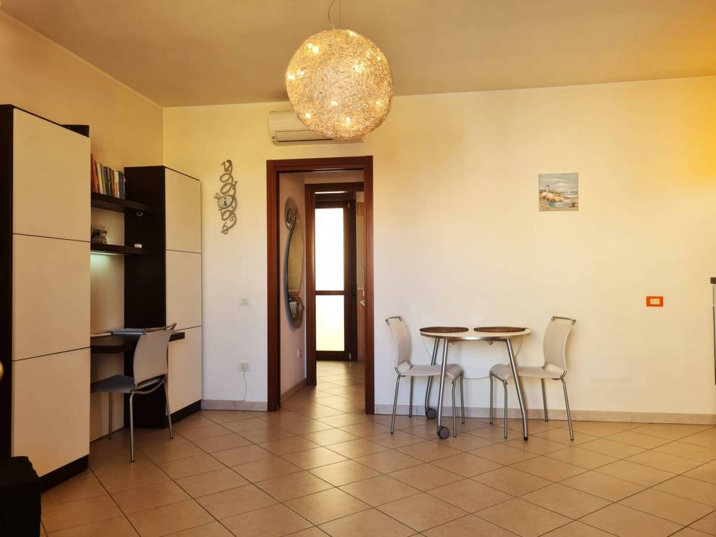 Appartamento a Quartu sant'elena in Via Umbria - Foto 3