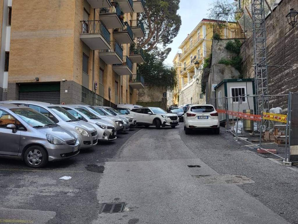 Appartamento a Salerno in Via Madonna del Monte - Foto 4