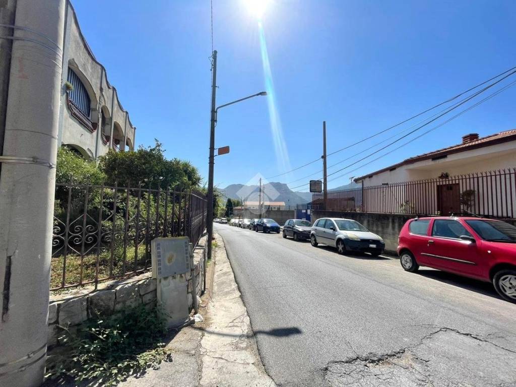 Box / garage a Monreale in Via Aldo Moro, 43 - Foto 3
