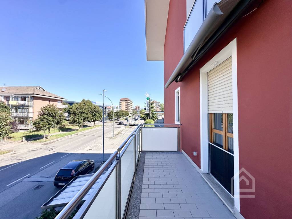 Appartamento a Leinì in Via Torino 159 - Foto 2