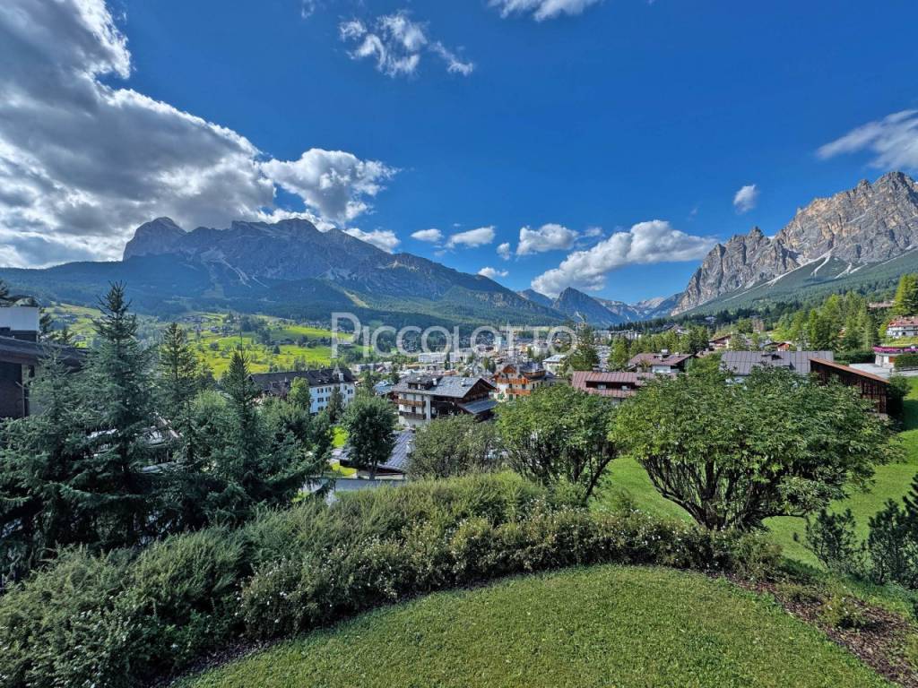 Appartamento a Cortina d'ampezzo in via Crepedel - Foto 3
