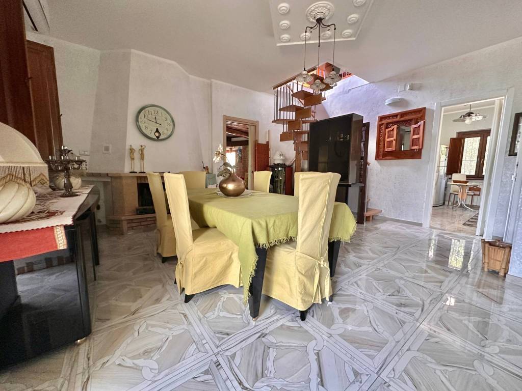 Villa a Rende in Via Svizzera - Foto 3