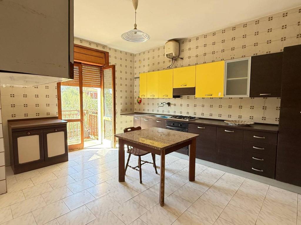 Villa a Castel volturno in Viale Jacopo Barozzi, 5 - Foto 3