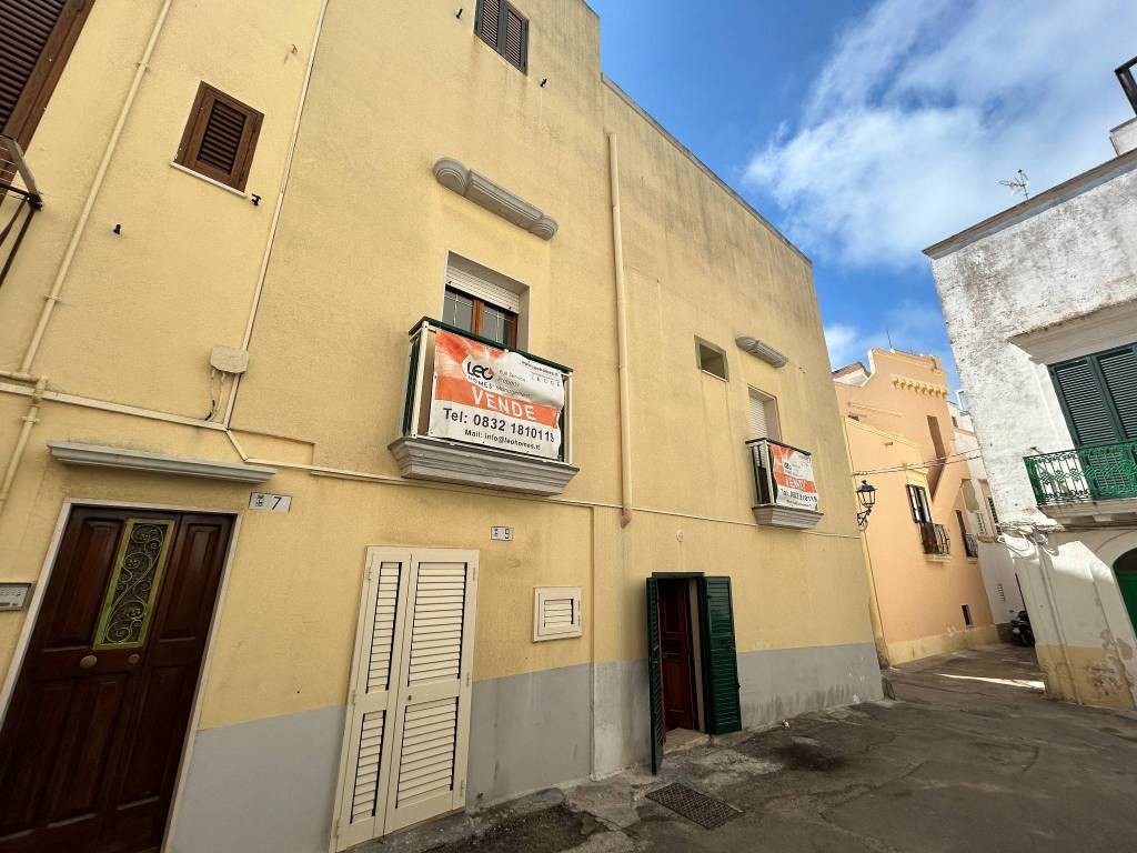 Palazzo / stabile a Gallipoli in Via F. Ferrai - Foto 2