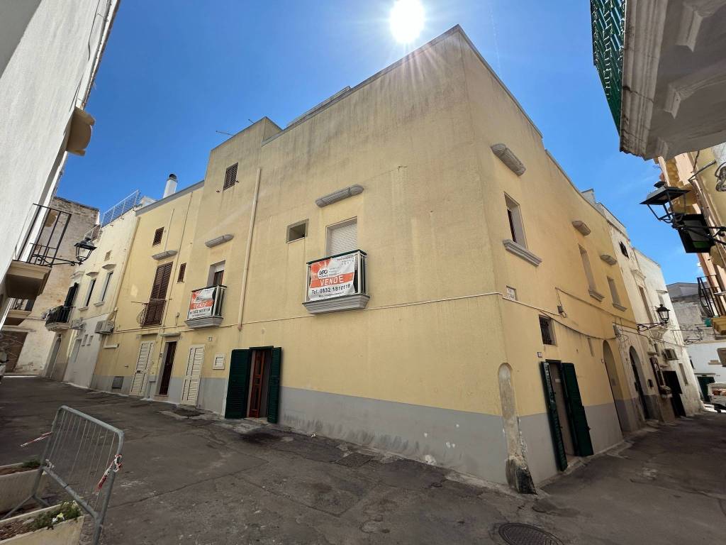 Palazzo / stabile a Gallipoli in Via F. Ferrai - Foto 4