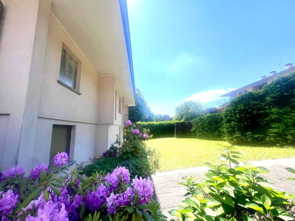 Villa a Casatenovo in Via San Giuseppe, 9 - Foto 3