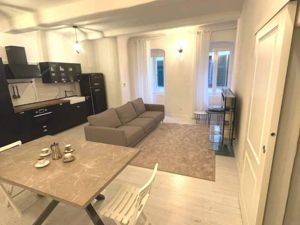 Appartamento a Varazze in Via Dino Campana, 9 - Foto 5