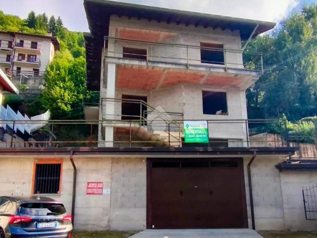 Villa a Casargo in Via sassi, 1 - Foto 4