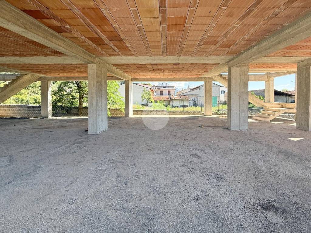 Villa a Avezzano in Via Ciro Menotti - Foto 4