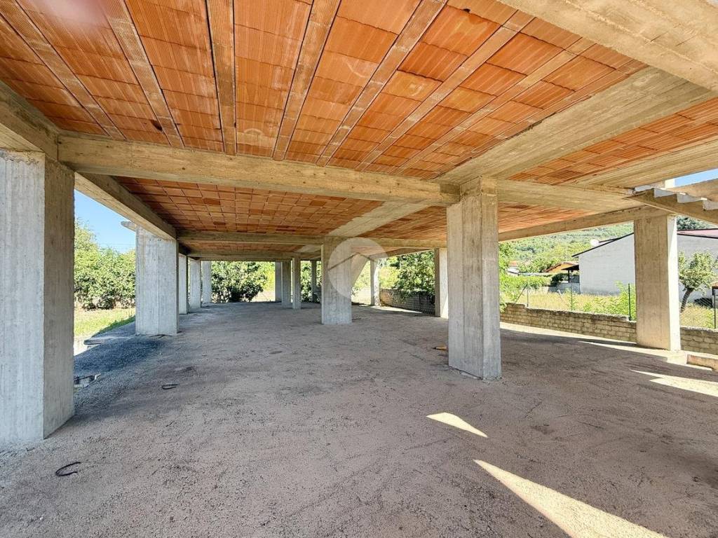 Villa a Avezzano in Via Ciro Menotti - Foto 5