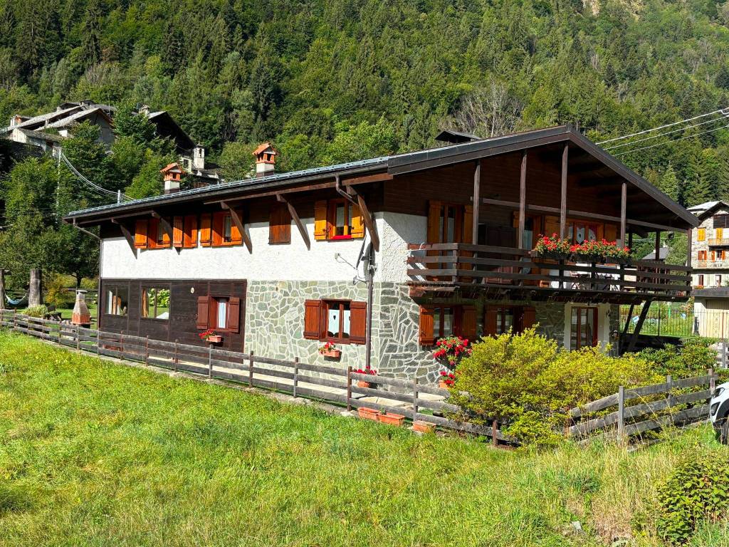 Appartamento a Alagna valsesia in Via Circonvallazione, 19 - Foto 3