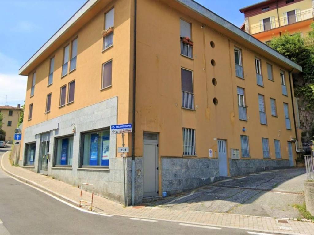 Immobile a Civate in Via Alessandro Manzoni, N. 1 - Foto 2
