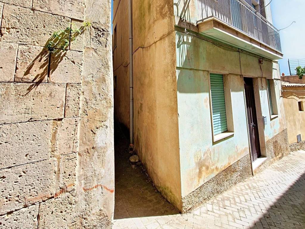 Appartamento a Modica in Via Ciaceri, N. 1 - Foto 4