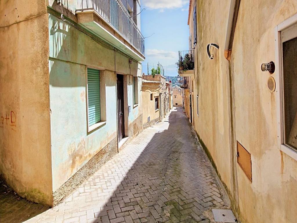 Appartamento a Modica in Via Ciaceri, N. 1 - Foto 5