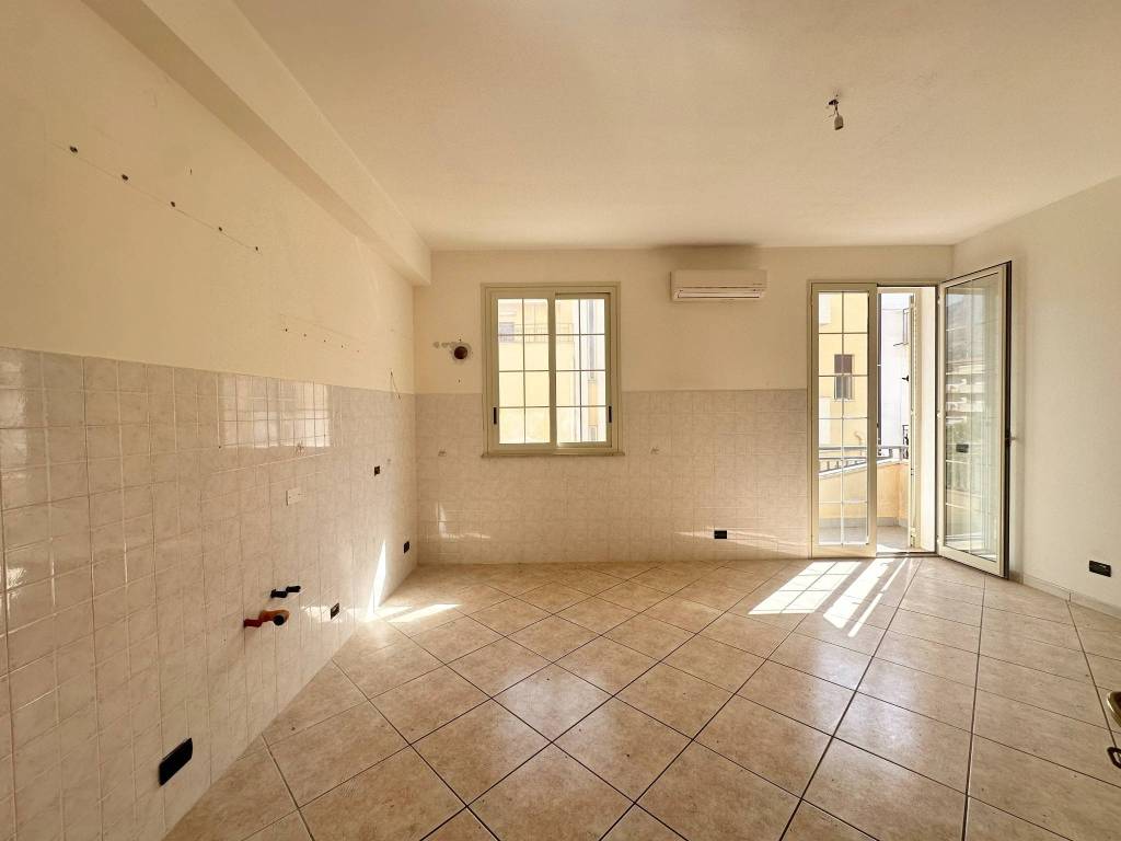 Appartamento a Cinisi in Via Vincenzo Bellini, 22 - Foto 4